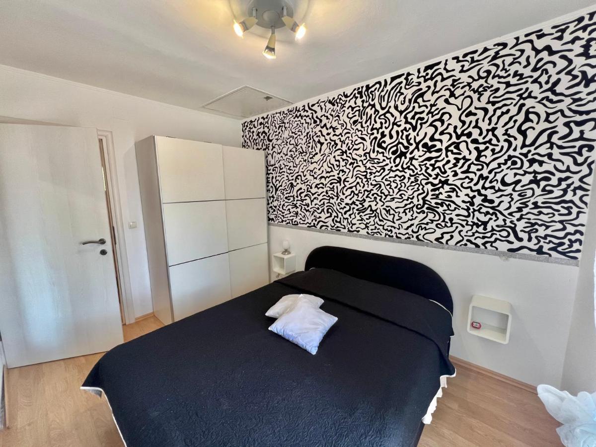 Apartments In Dramalj 45034 Luaran gambar