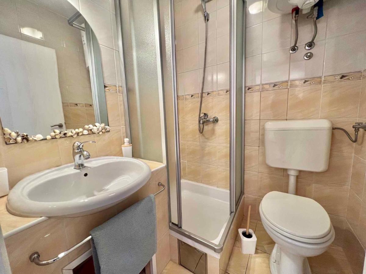 Apartments In Dramalj 45034 Luaran gambar